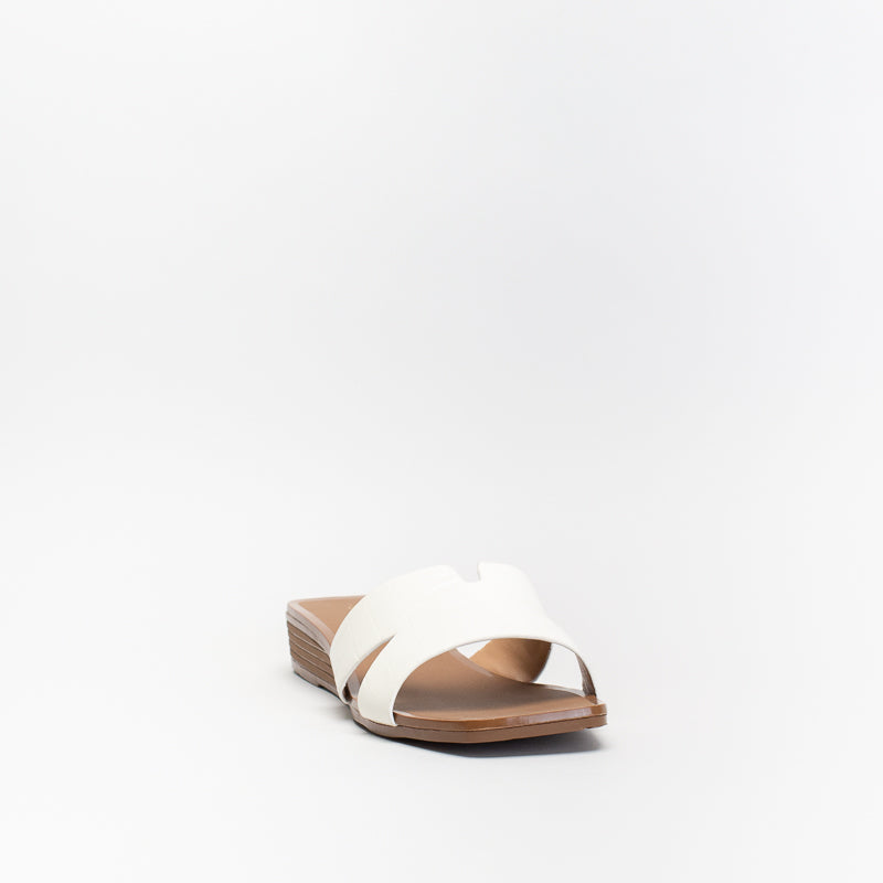 Unreal Women Sq Toe Mini Wedge Flat Mule Sandal _ 140611 | Unreal | R ...