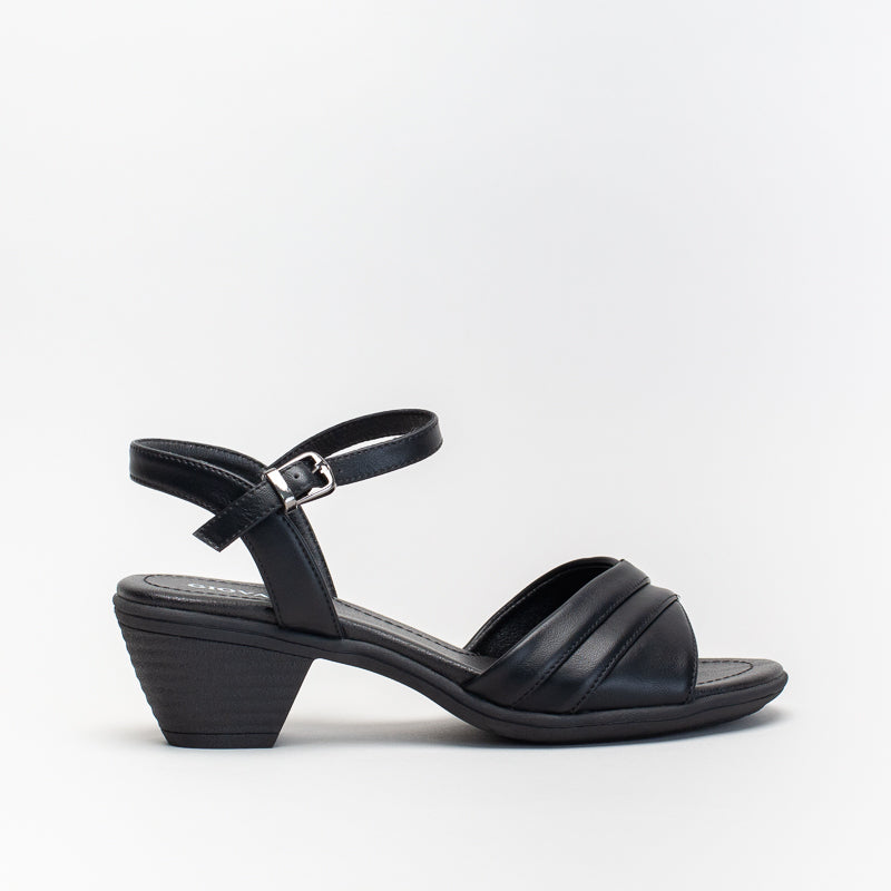 Giovanni Women Comfort Block Heel Sandal _ 140640