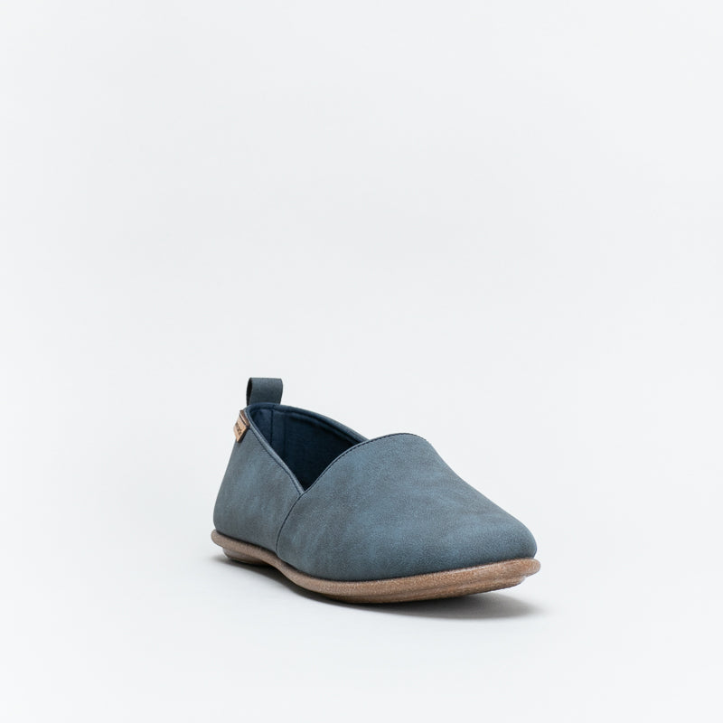Pierre Cardin Women Slip-On Shoe _ 137570