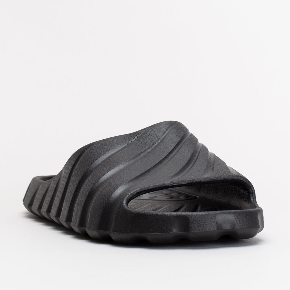 Sporty Slide _ 158807
