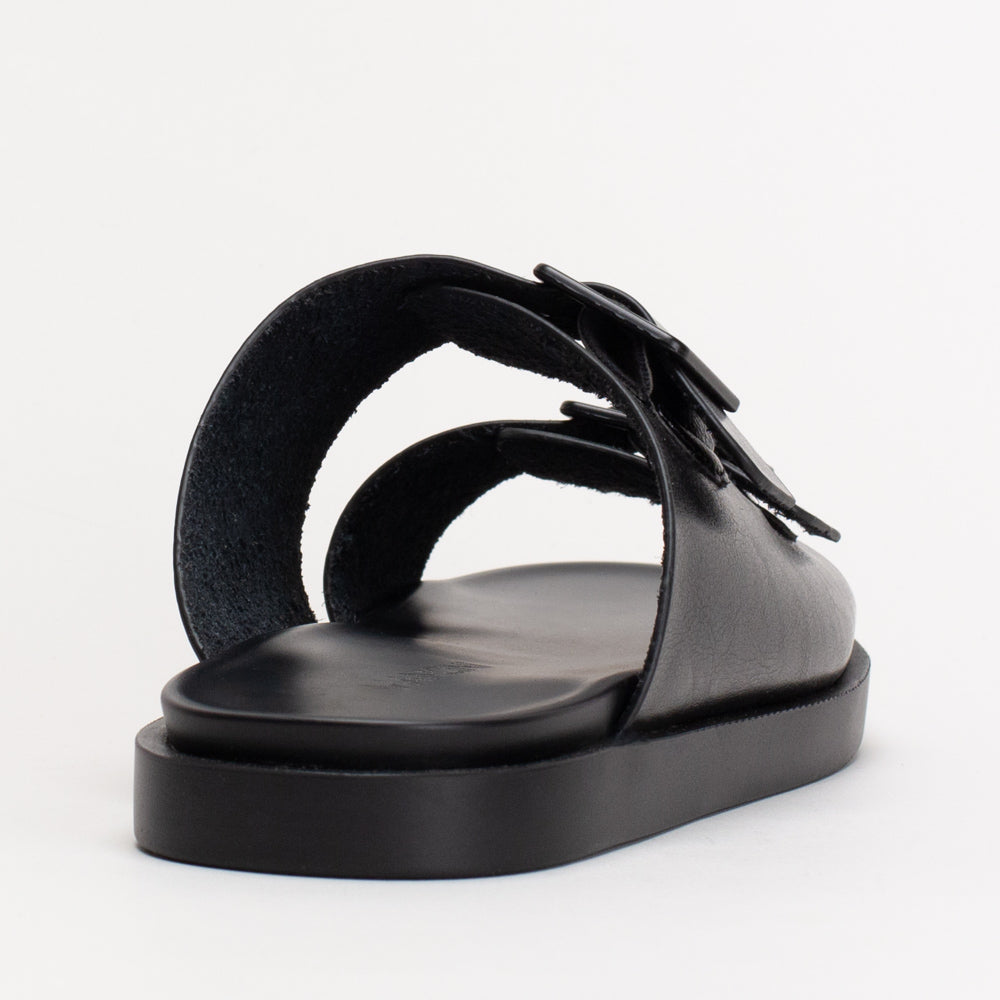 Mancini Buckle Mule _ 154340