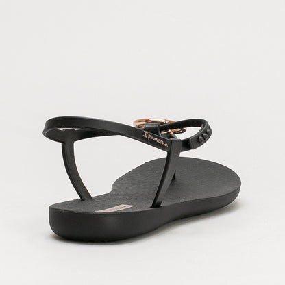 Women's Ipanema Class Chain Belt Sandal _ 153003