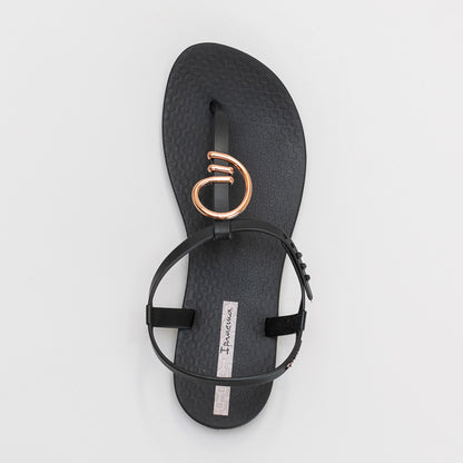 Women's Ipanema Class Chain Belt Sandal _ 153003