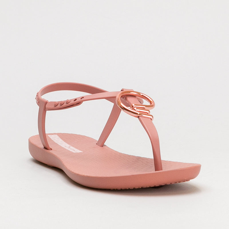 Women's Ipanema Class Chain Belt Sandal _ 153003