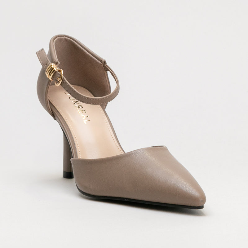 Pointy Court Shoe with Ankle Strap _ 160882