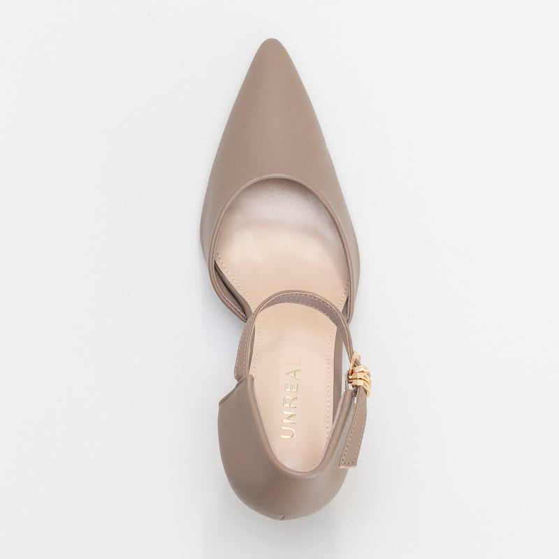 Pointy Court Shoe with Ankle Strap _ 160882