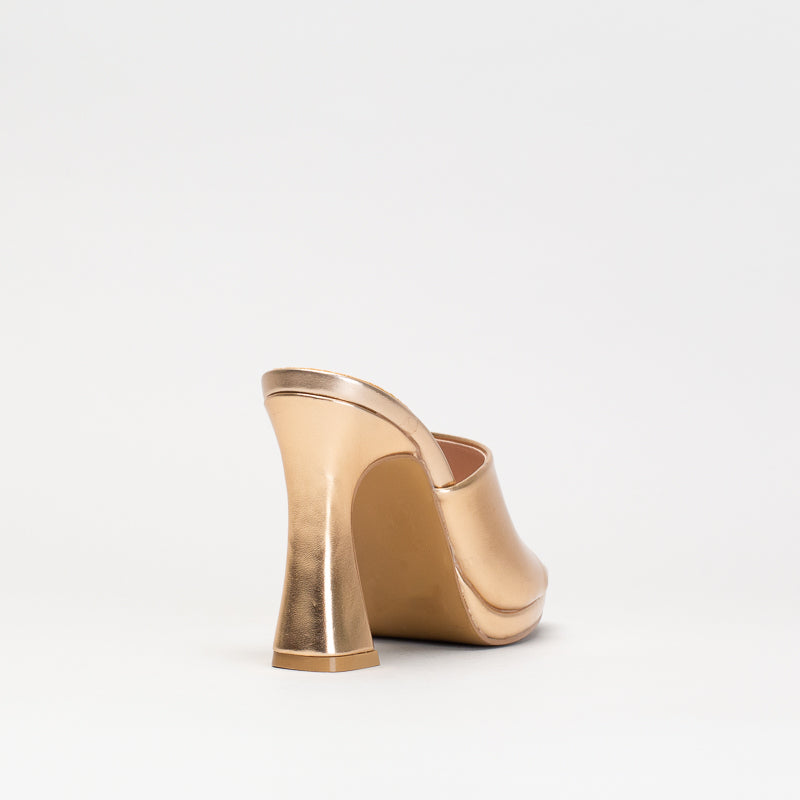 Unreal Women 70's Feel Mule Heel _ 155332