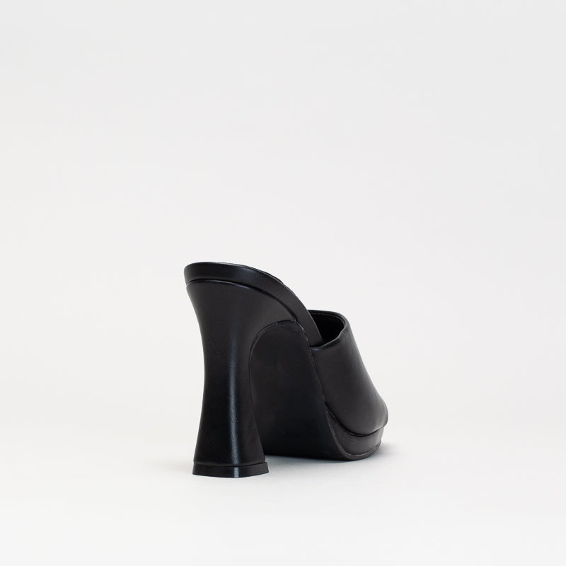 Unreal Women 70's Feel Mule Heel _ 155332