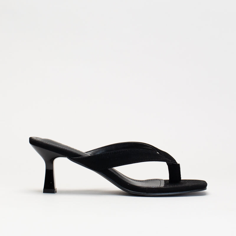 Mule strappy sandals 2025