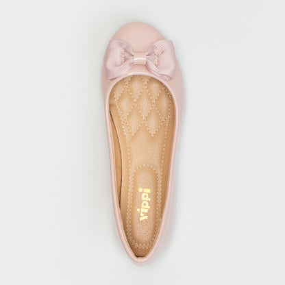 Shimmer Pump With A Bow