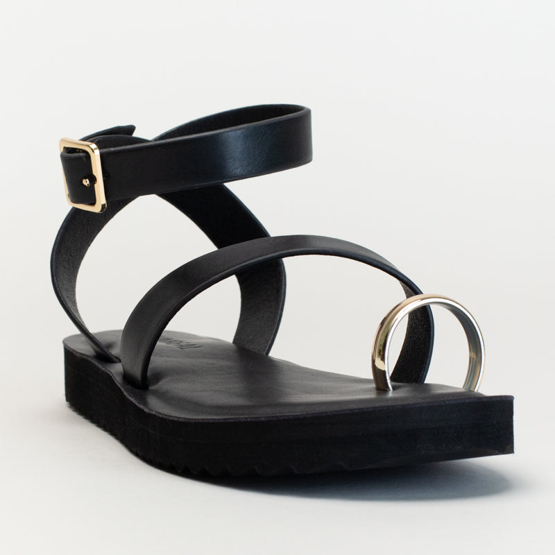 Toe Ring Ankle Strap-Black