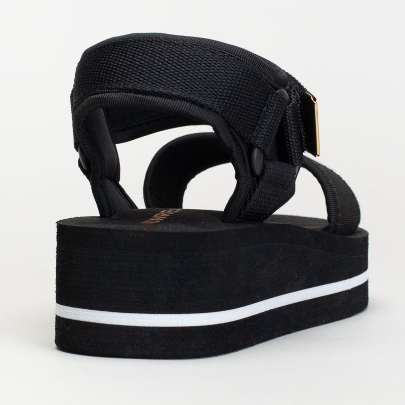 WEDGE WITH STITCH DETAIL AND PRINTED ANKLE