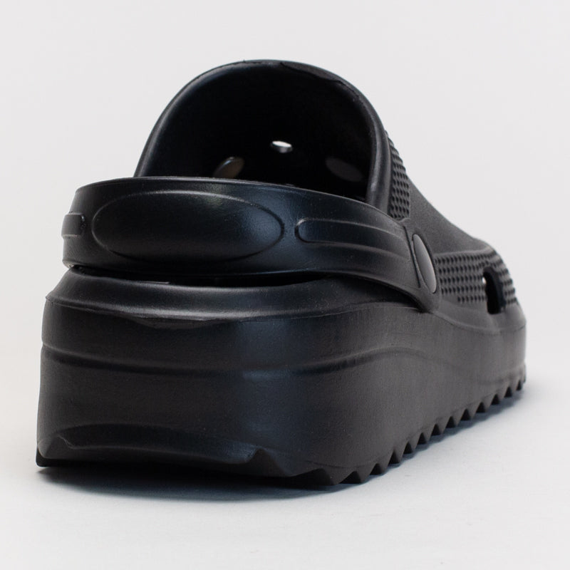 Clog With Trim Detail _ 166068