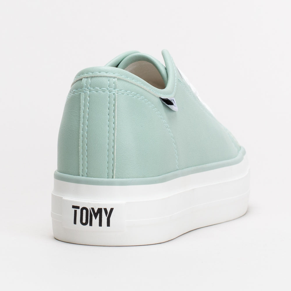 Platform Lace Up Sneaker