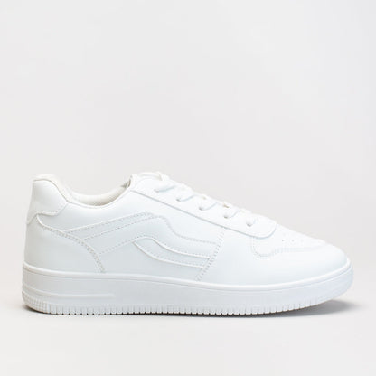 Older boys lace up trainer