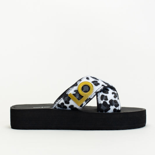 Leopard Cross Over Flat Form