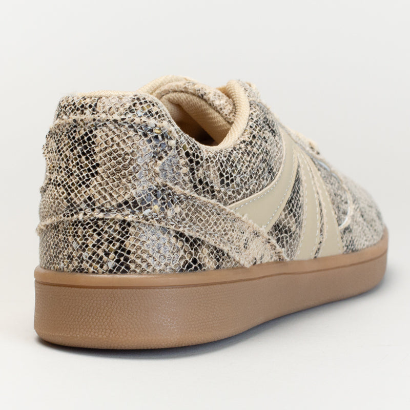 SNAKE PRINT SNEAKER