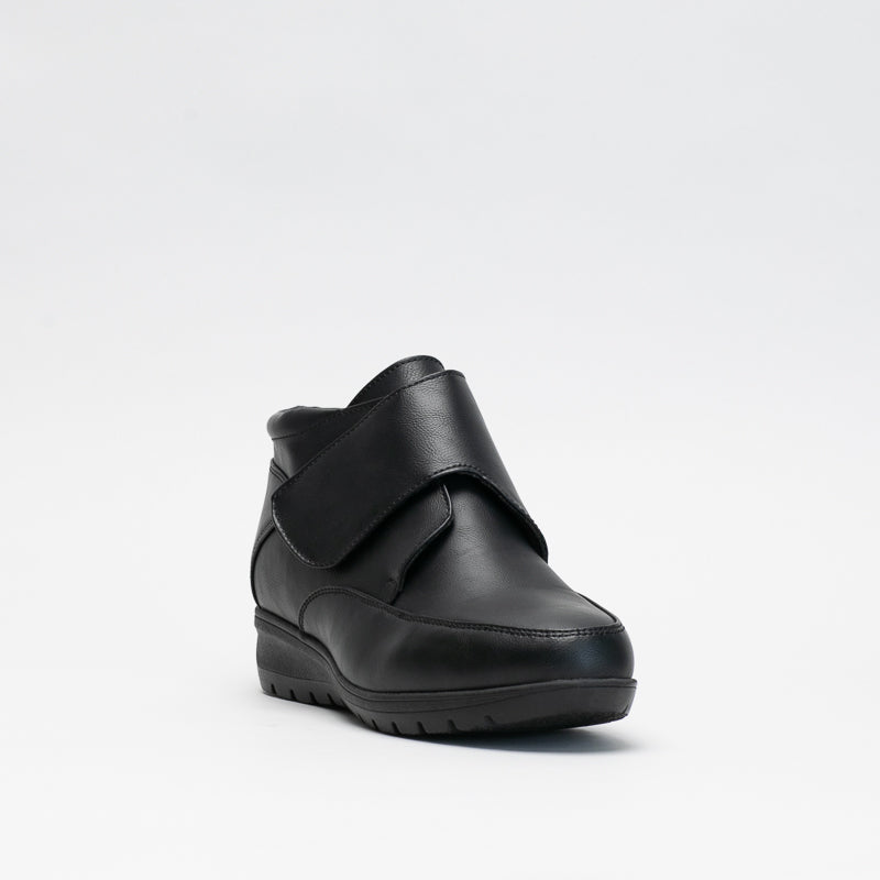 Ladies velcro deals ankle boots