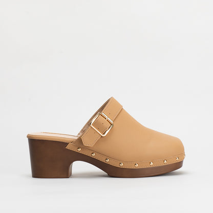 Unreal Women Sq Toe Clog _ 135693