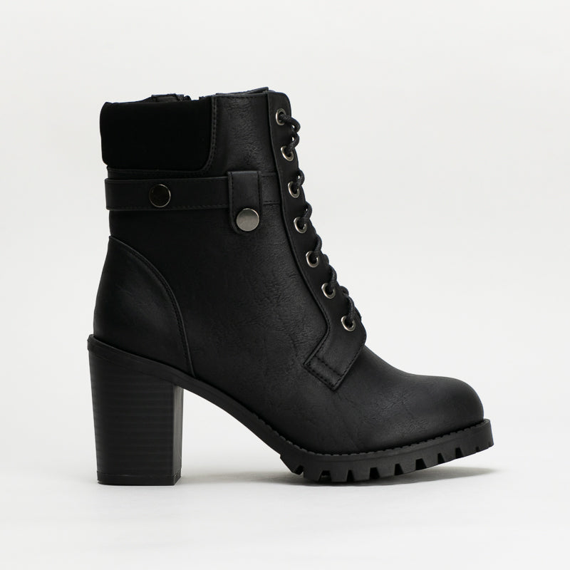 Unreal Women Heeled Hiker Boot _ 135601