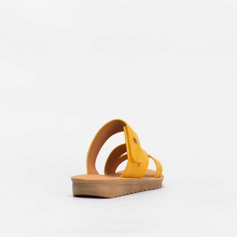Unreal Women Strappy Mule Footbed _ 134267